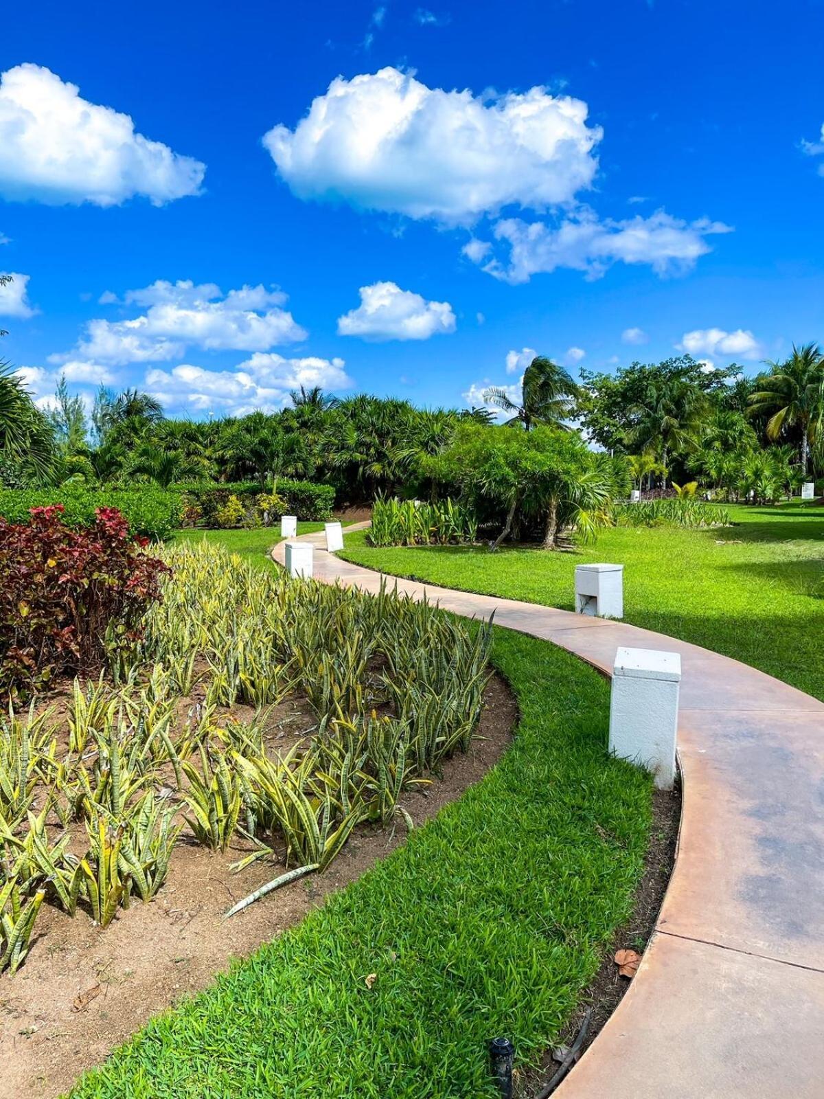 Apartment Punta Me Luxury Front & Ocean View