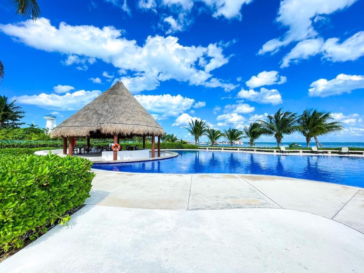 Punta Me Luxury Front & Ocean View Apartment Cancun